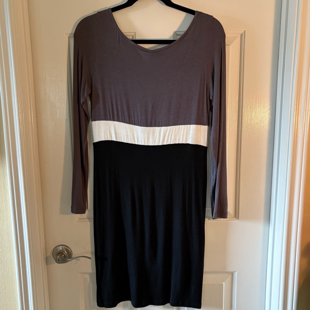 ANM Colours Colorblock Long Sleeve Dress - Picture 3 of 10